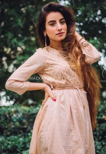 Mackay escorts Mckenzie — 7