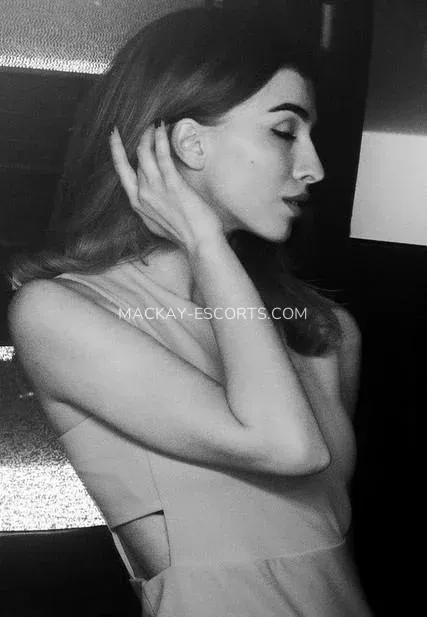 Mackay escorts Ulla — 10