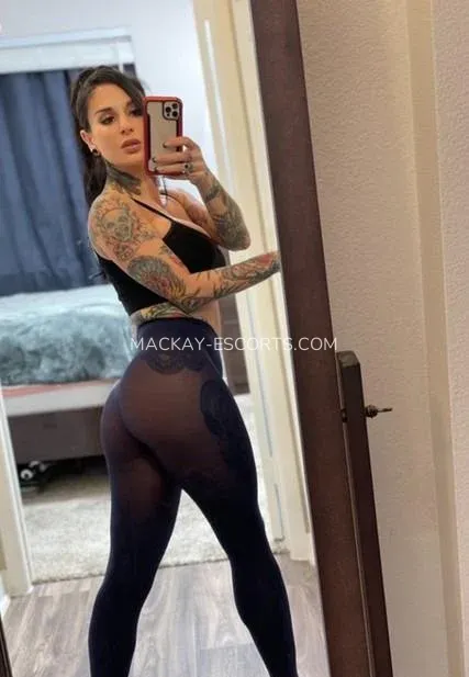Mackay escorts Amalia — 3