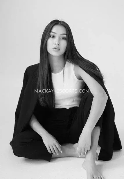 Mackay escorts Sophie — 5