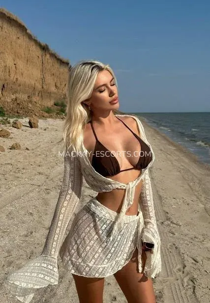 Mackay escorts Erin — 10