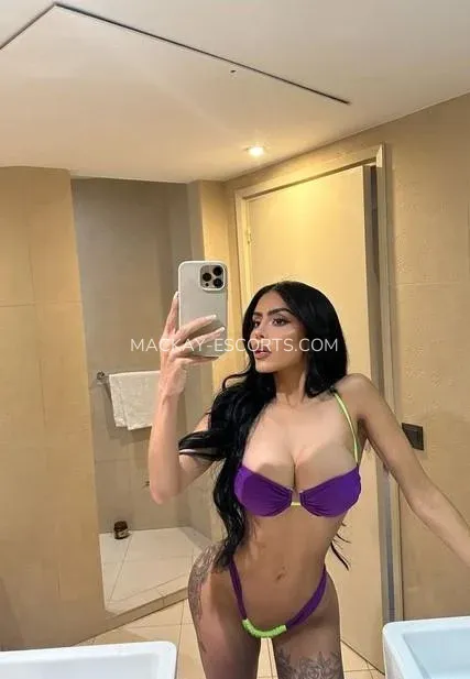 Mackay escorts Amanda — 4