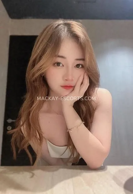 Mackay escorts Maj — 2