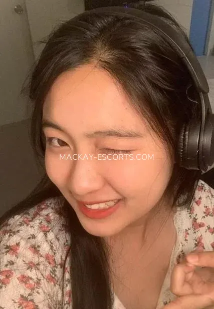 Mackay escorts Miranda — 3