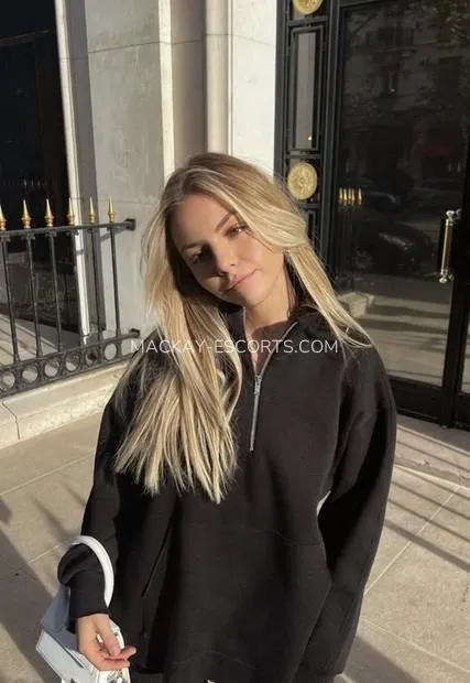 Mackay escorts stella