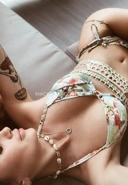 Mackay escorts Alexis — 6