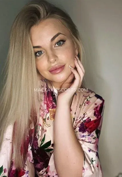 Mackay escorts Elin — 5