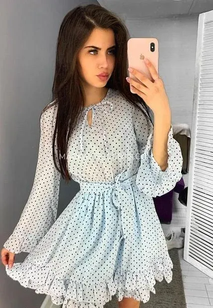 Mackay escorts Gabriella — 4