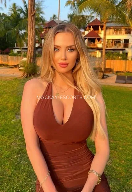 Mackay escorts Fabricia — 2