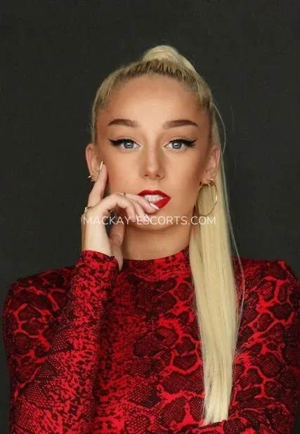 Mackay escorts Natacha — 5