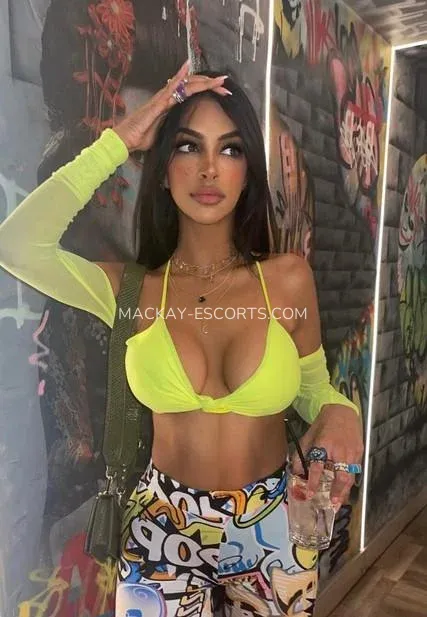 Mackay escorts Viviana — 4