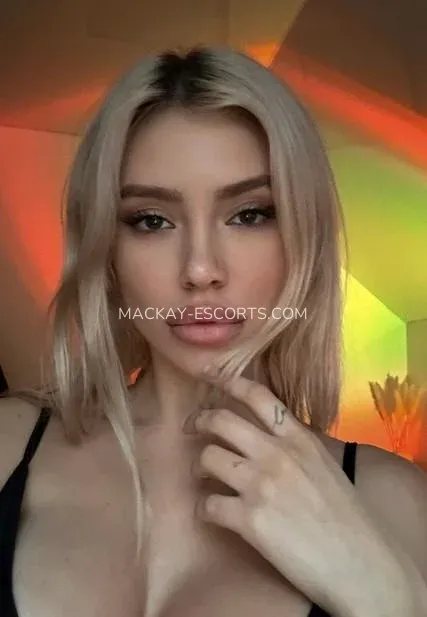 Mackay escorts Erin — 7