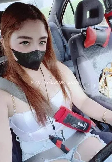 Mackay escorts Linda — 1