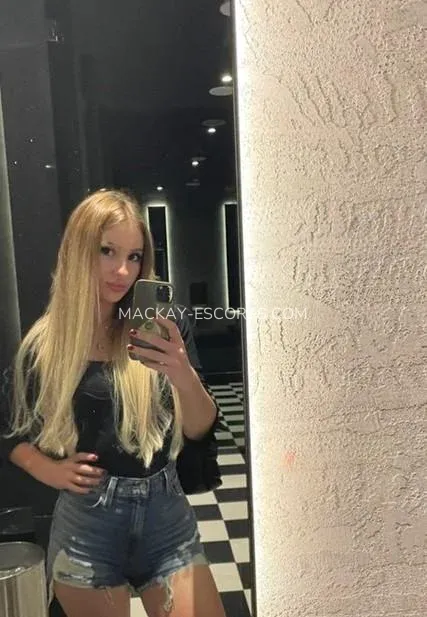 Mackay escorts Esmeralda — 5
