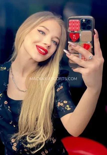 Mackay escorts Katelyn — 7