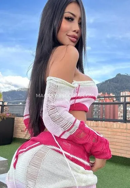 Mackay escorts Kimberly — 4