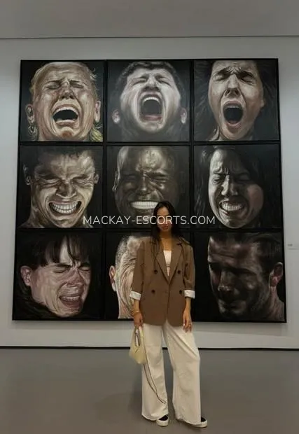 Mackay escorts leslie