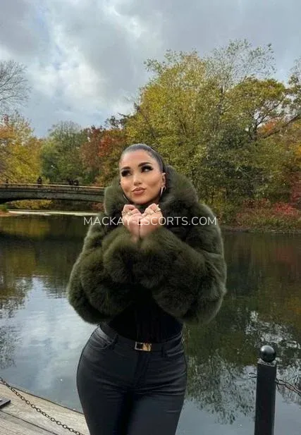 Mackay escorts Nadia — 5