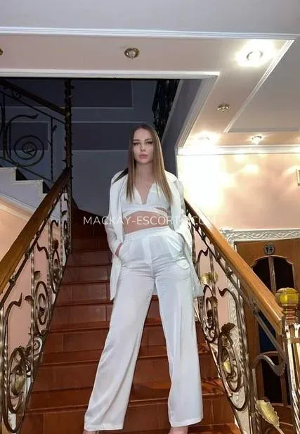 Mackay escorts Maj — 4