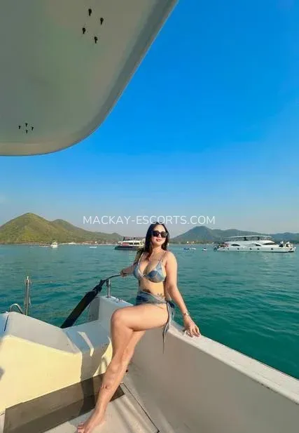Mackay escorts Cassidy — 3