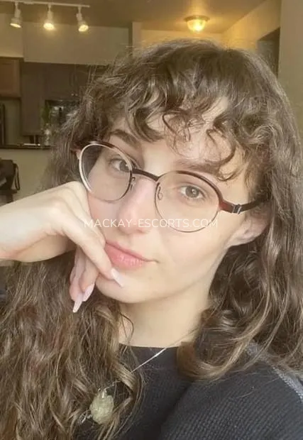 Escort djevojka Alma - Mackay