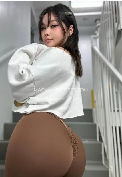 Mackay escorts Josephine — 2