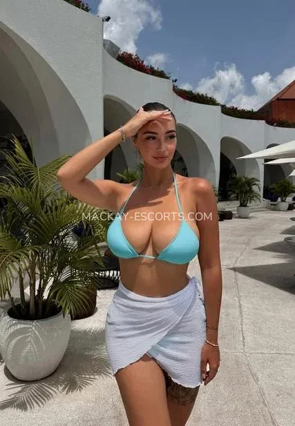 Mackay escorts Lindsay — 7