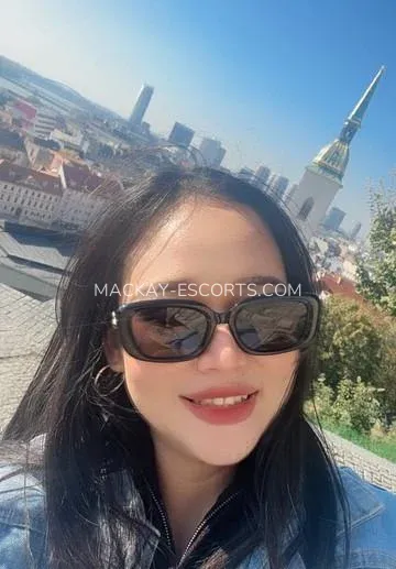 Mackay escorts Cassidy — 6