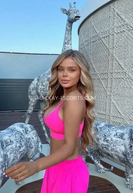 Mackay escorts Ann-christin — 3