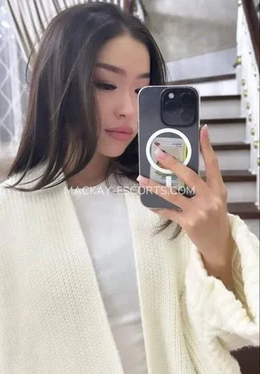 Mackay escorts Kylie — 4