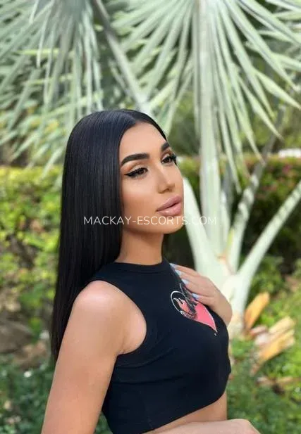 Mackay escorts Elizabeth — 4