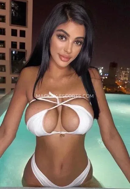 Mackay escorts Viviana — 1