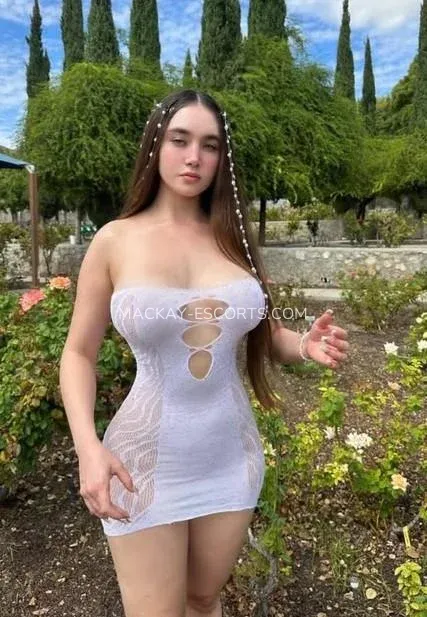 Mackay escorts Jennifer — 6