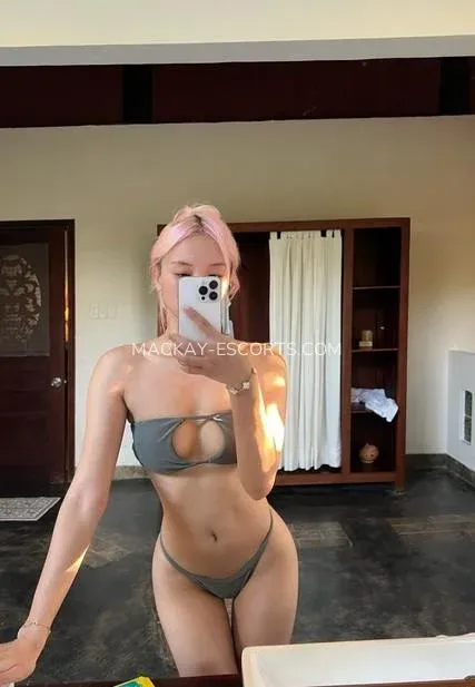 Mackay escorts Inga — 1
