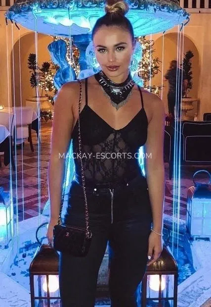 Mackay escorts Johanna — 2