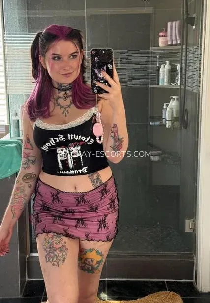 Mackay escorts Kylee — 1
