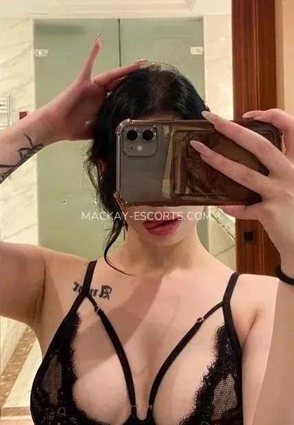 Mackay escorts Helen — 4