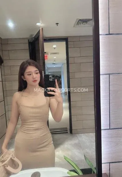 Mackay escorts Keira — 8