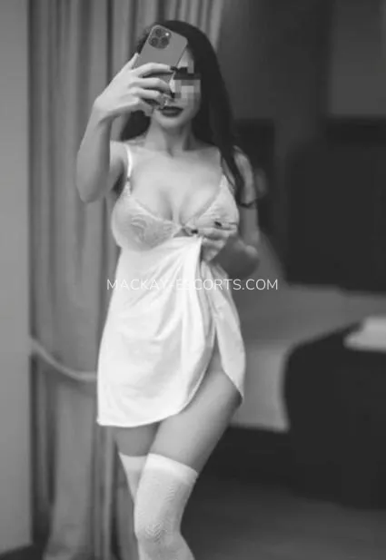 Mackay escorts Marianne — 2