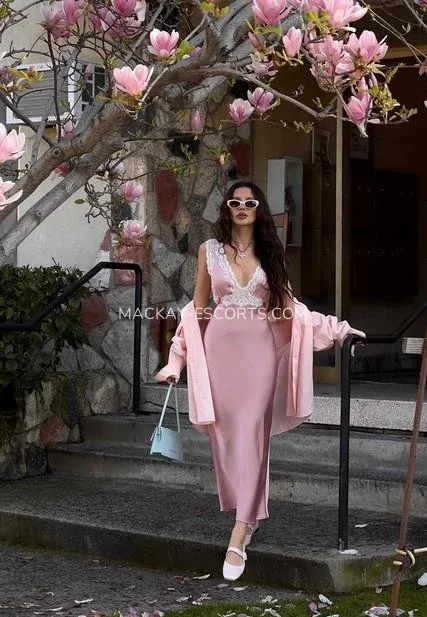 Mackay escorts Caliope — 4