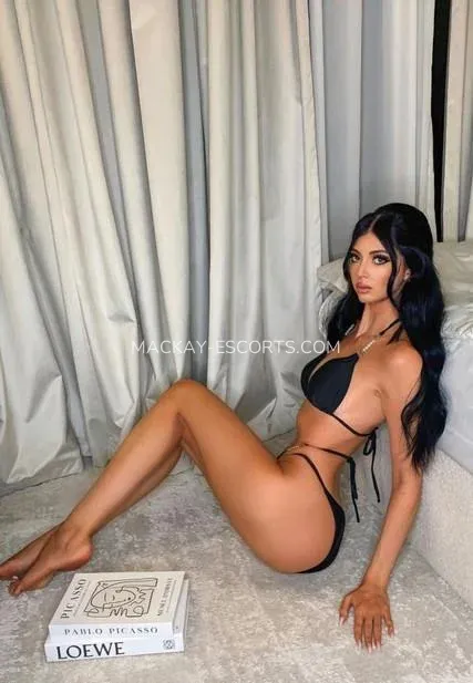 Mackay escorts Kristina — 3