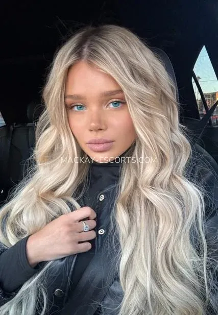 Mackay escorts Zoey — 1