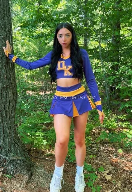 Mackay escorts Emilia — 6