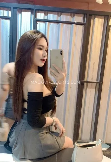 Mackay escorts Chelsea — 2