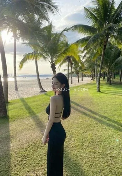 Mackay escorts Bailey — 5