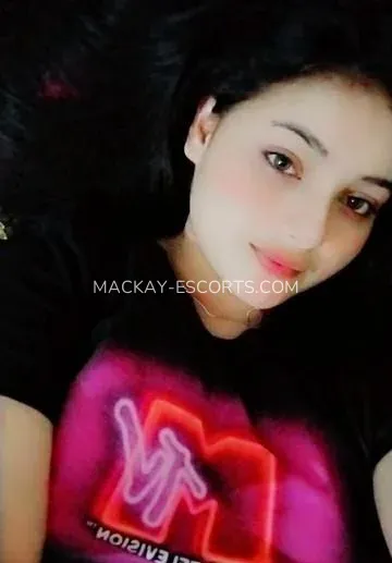 Mackay escorts Brooke — 3