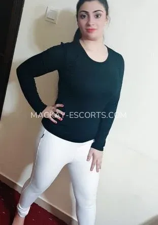Mackay escorts Marianne — 5