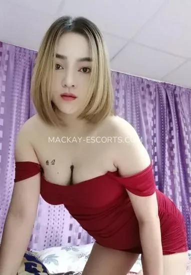 Mackay escorts Simona — 6