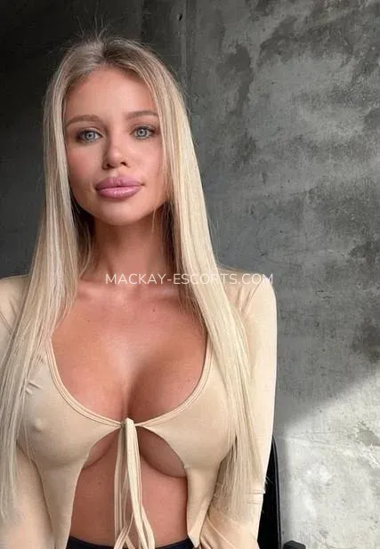Mackay escorts Iliane — 3