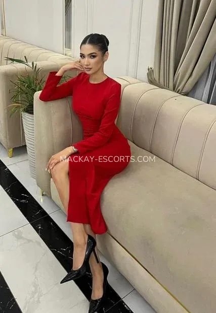 Mackay escorts Alondra — 6